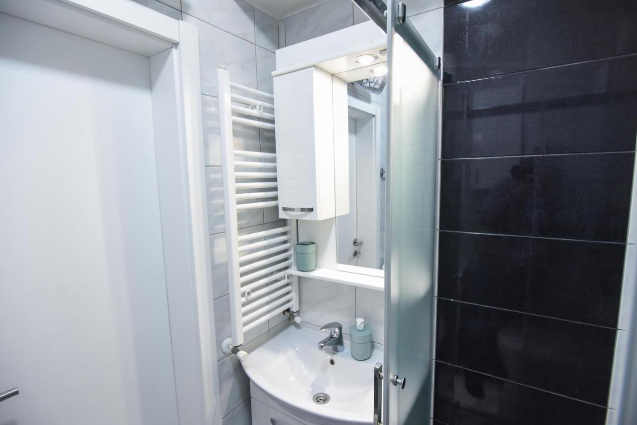 Stevi Apartment Skopje Esterno foto