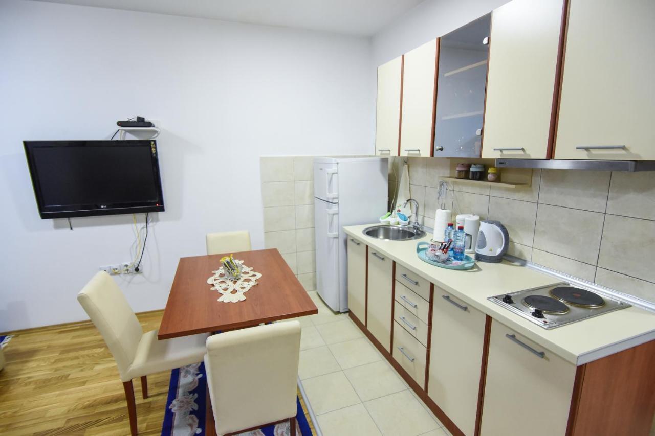 Stevi Apartment Skopje Esterno foto