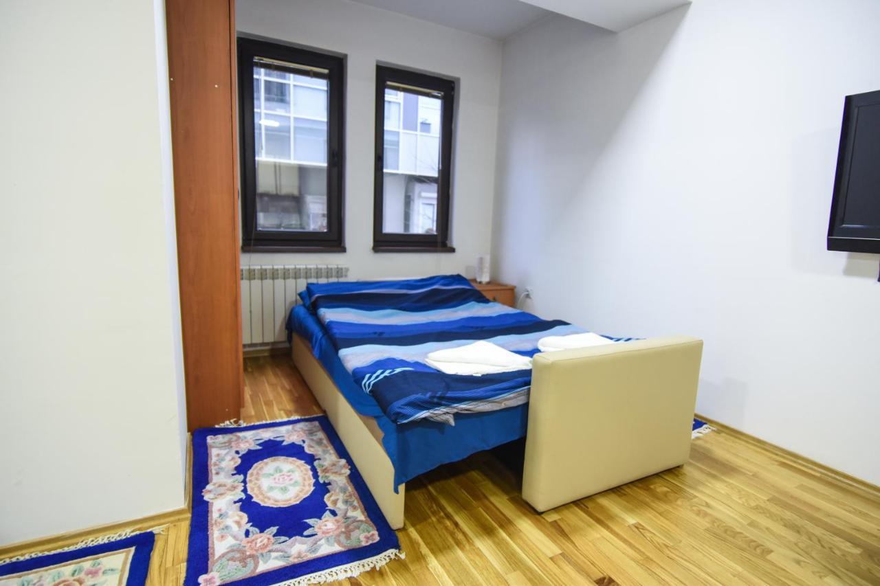 Stevi Apartment Skopje Esterno foto